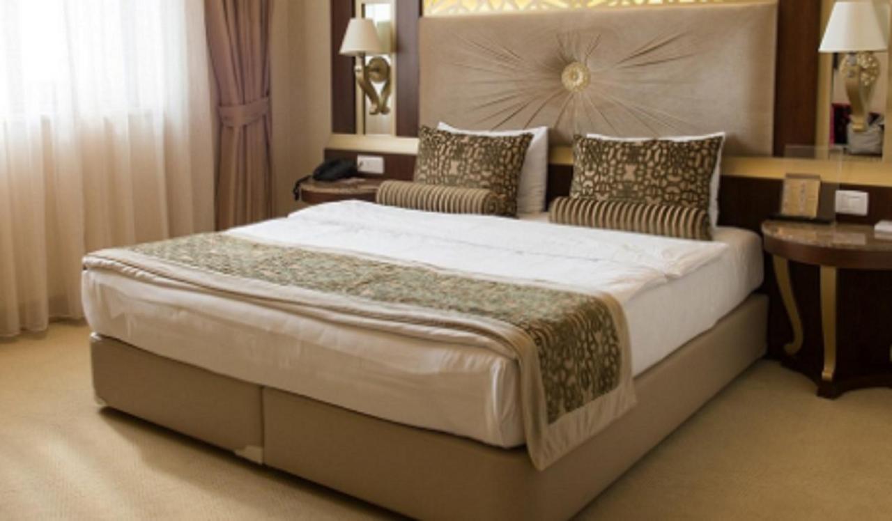 The Istanbul Hermes Park Inn エクステリア 写真